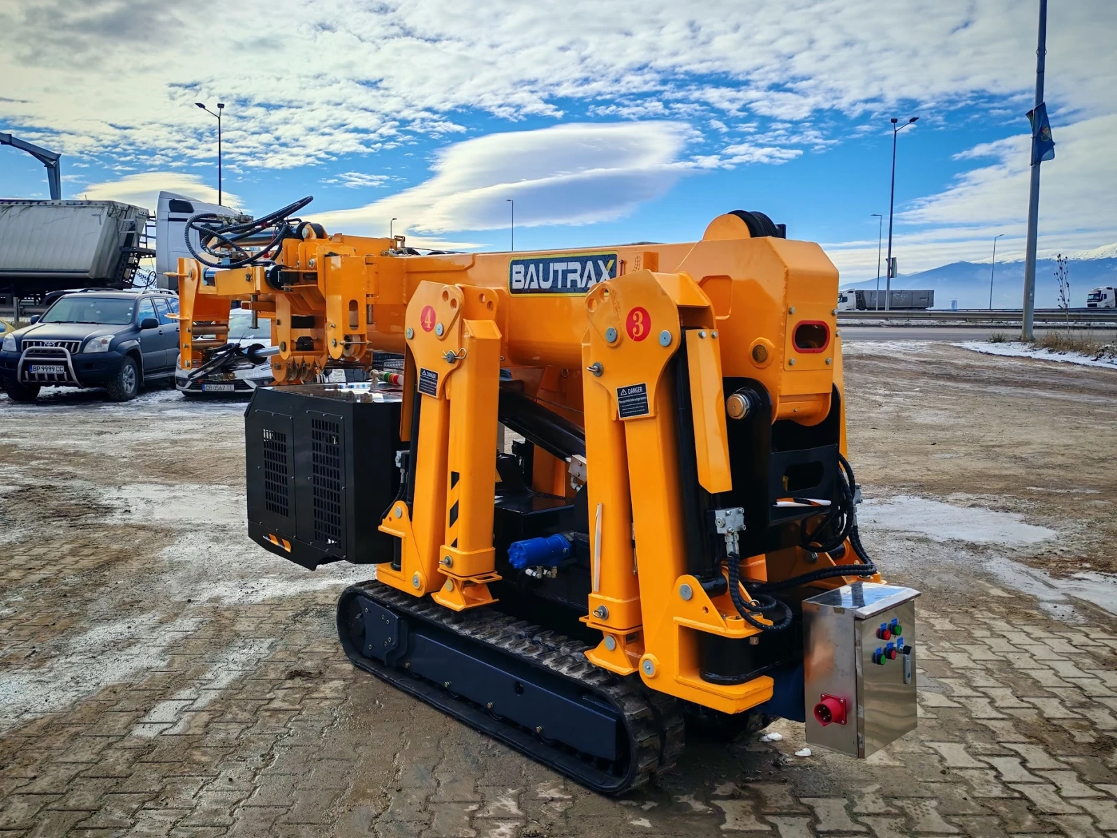 Други специализирани машини Друга Мини кран Bautrax SPC30 - изображение 2