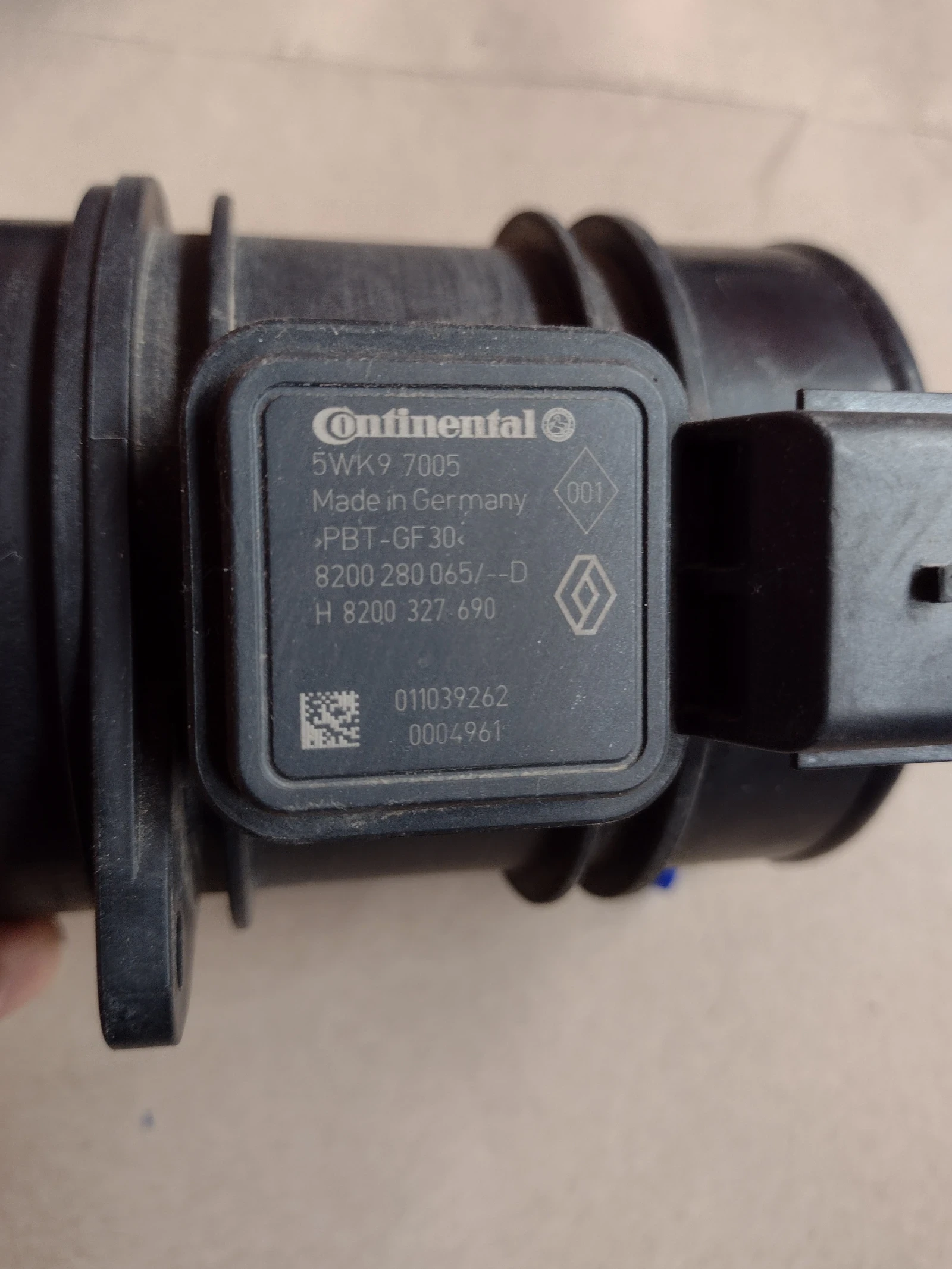 5WK97005  ���������   ��  RENAULT LAGUNA III   2,0 DCi  8200280065   H8200327690 | Mobile.bg � ����������� 2