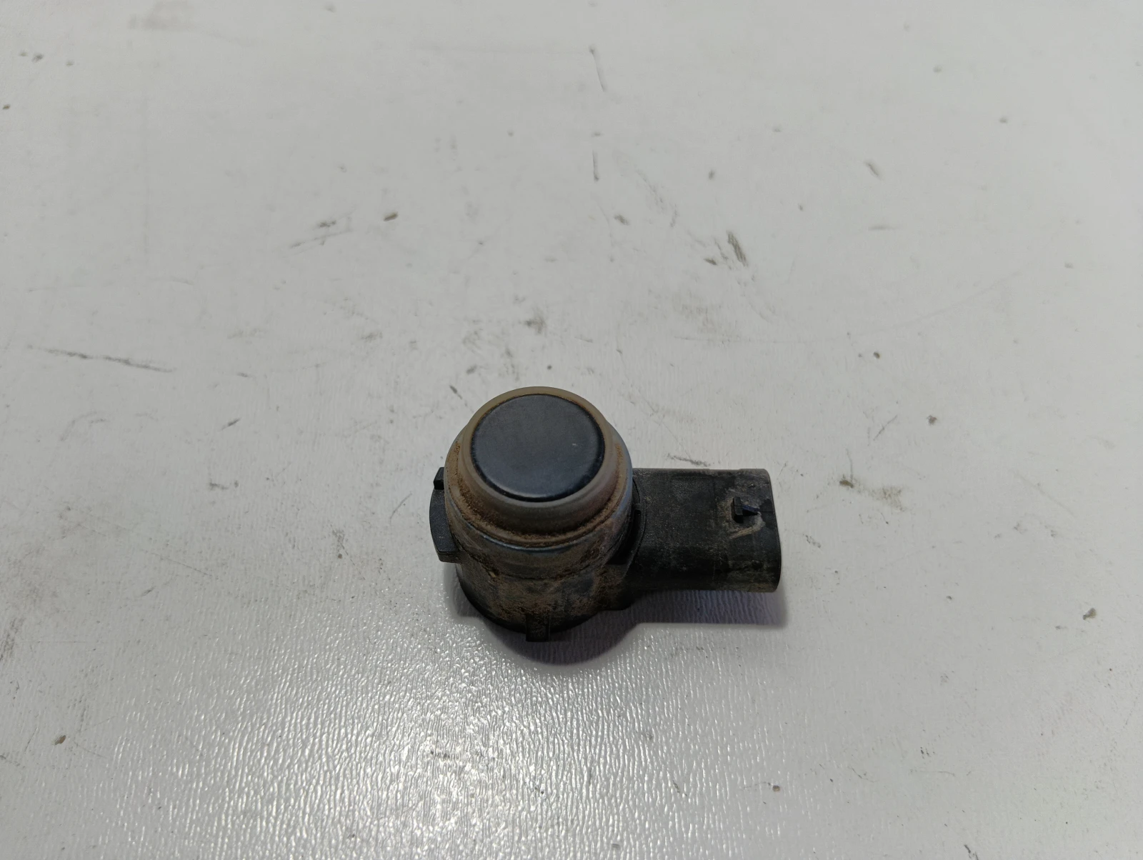 датчик за парктроник A0009059300 ЧЕРЕН Mercedes C