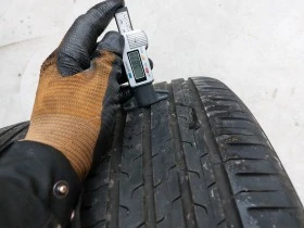 Гуми Летни 235/55R17, снимка 3