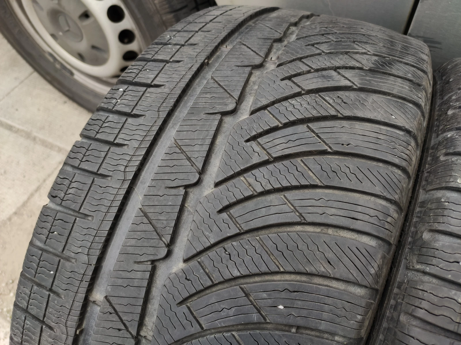  255/35R19 | Mobile.bg   2