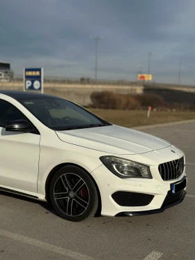 Mercedes-Benz CLA 220 * AMG* DISTRONIC* LANE ASSIST* , снимка 2
