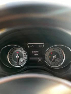 Mercedes-Benz CLA 220 * AMG* DISTRONIC* LANE ASSIST* , снимка 15