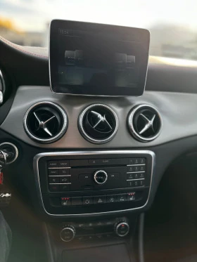 Mercedes-Benz CLA 220 * AMG* DISTRONIC* LANE ASSIST* , снимка 17