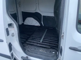 Renault Kangoo 1, 5 автомат нави, снимка 9