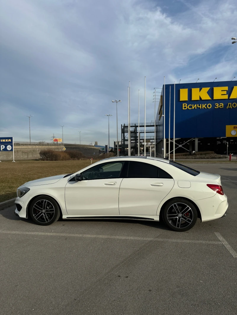 Mercedes-Benz CLA 220 * AMG* DISTRONIC* LANE ASSIST* , снимка 6 - Автомобили и джипове - 41617814