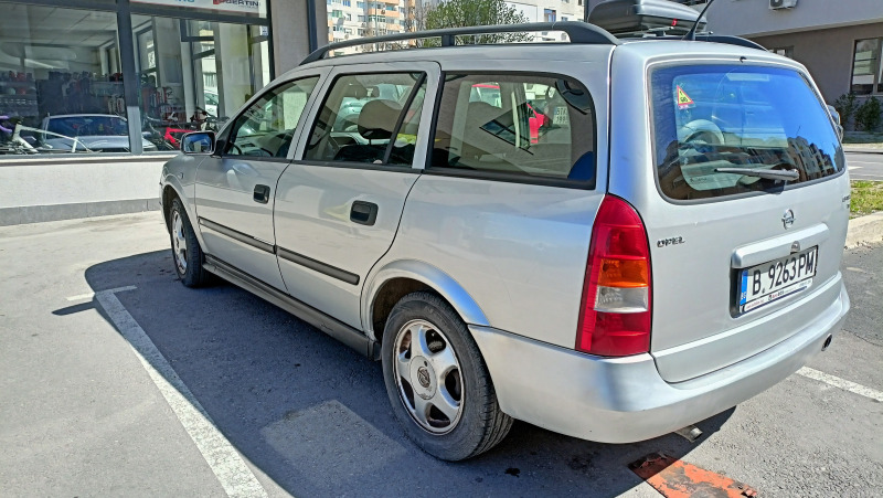 Opel Astra, снимка 4 - Автомобили и джипове - 45101972