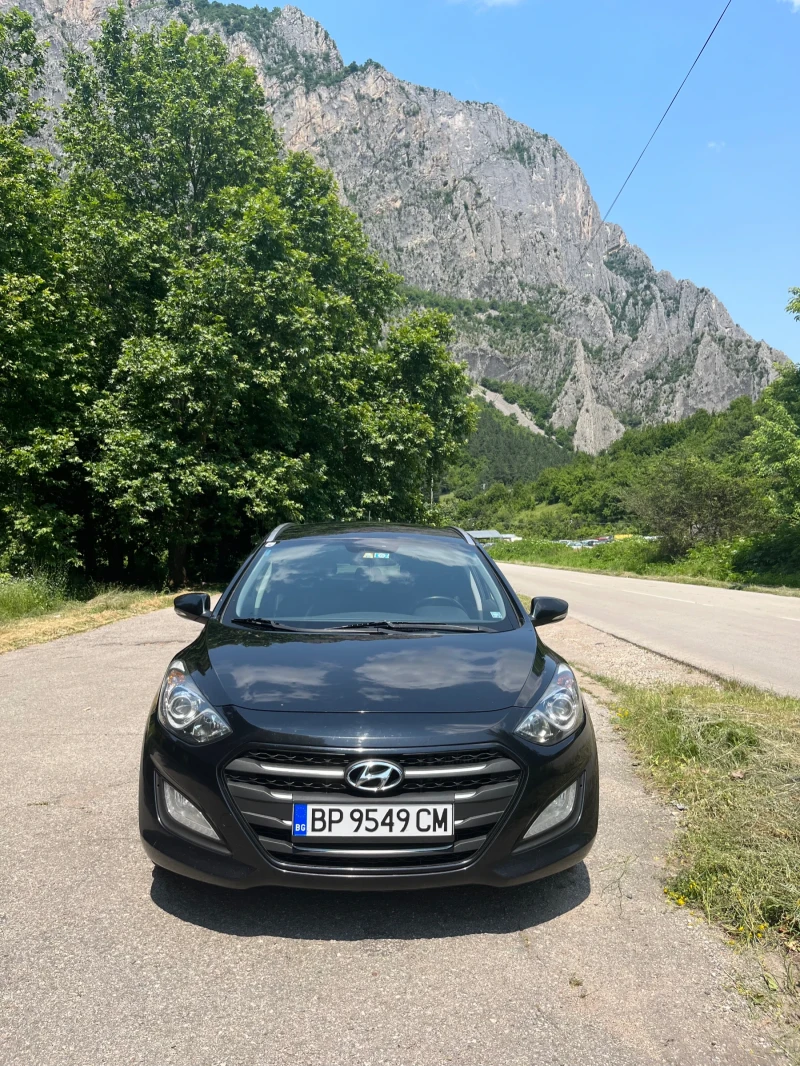 Hyundai I30 1.6 CRDi FACELIFT, снимка 1 - Автомобили и джипове - 47571450