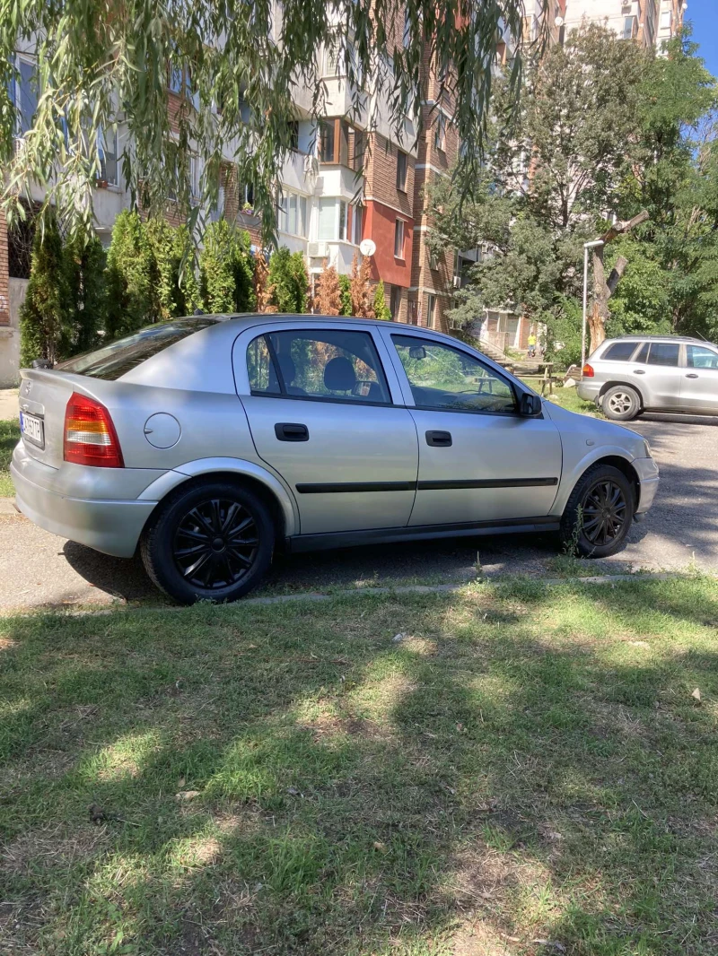 Opel Astra 1.4 16V , снимка 5 - Автомобили и джипове - 47385650