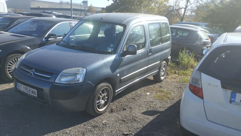 Citroen Berlingo, снимка 7 - Автомобили и джипове - 47960826