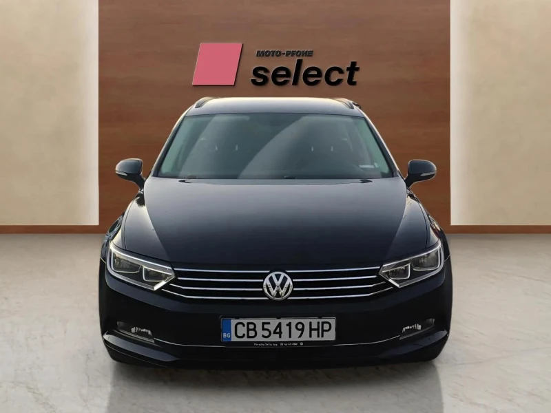 VW Passat 1.5 I, снимка 9 - Автомобили и джипове - 48384436