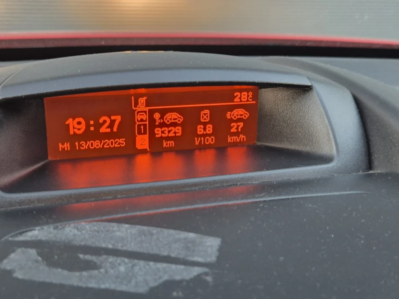 Peugeot Partner 1.6 EURO 6, снимка 14 - Автомобили и джипове - 51362089