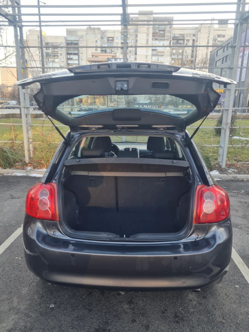 Toyota Auris, снимка 6 - Автомобили и джипове - 52428635