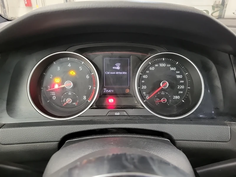 VW Golf * GTI* CARFAX * БЕЗ ПЪРВОНАЧАЛНА ВНОСКА, снимка 11 - Автомобили и джипове - 52665021