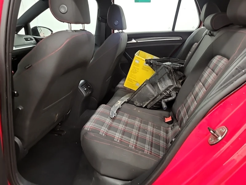 VW Golf * GTI* CARFAX * БЕЗ ПЪРВОНАЧАЛНА ВНОСКА, снимка 12 - Автомобили и джипове - 52665021