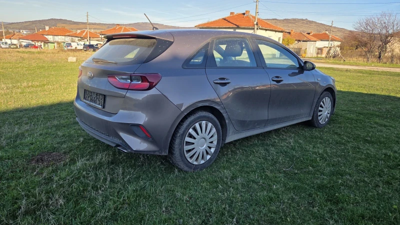 Kia Ceed 1.4 100к.с, снимка 4 - Автомобили и джипове - 52793548