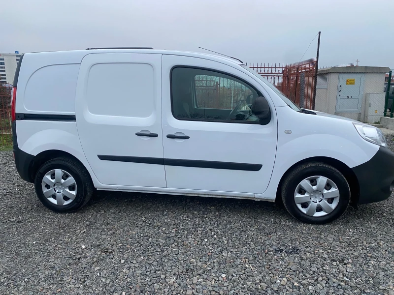 Renault Kangoo 1, 5 автомат нави, снимка 3 - Автомобили и джипове - 52886869