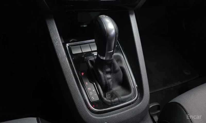 VW Jetta, снимка 9 - Автомобили и джипове - 53000950