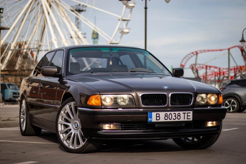 BMW 740 iL, снимка 2 - Автомобили и джипове - 53270511