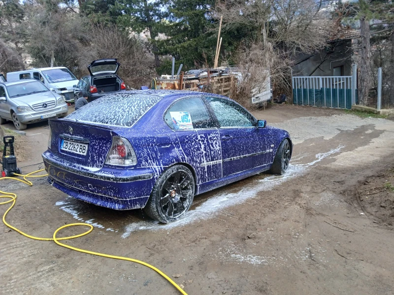 BMW 320 2.0TD, снимка 5 - Автомобили и джипове - 53442932