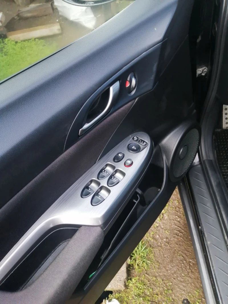 Honda Civic, снимка 6 - Автомобили и джипове - 53579955