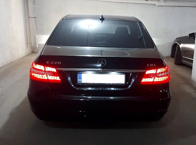 Mercedes-Benz E 220 2011, снимка 17 - Автомобили и джипове - 47321801