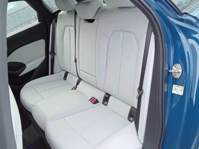 Audi A5 Technik /MATRIX /DISTRONIC/360/B&O/HEAD UP / , снимка 3 - Автомобили и джипове - 53996359