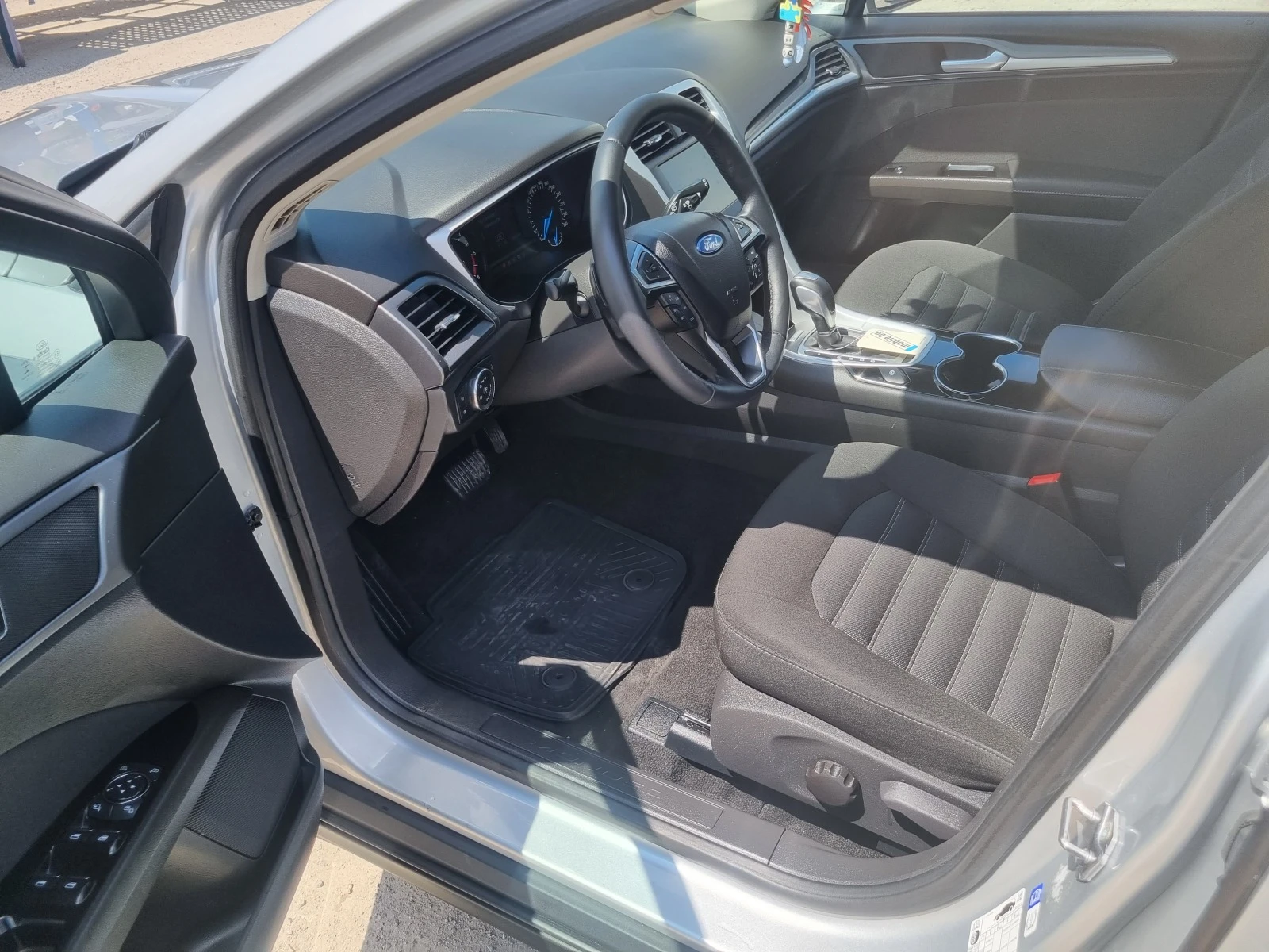 Ford Mondeo 2.0 TDCI/150ps/AUTOMATIC/NAVI | Mobile.bg — изображение 13