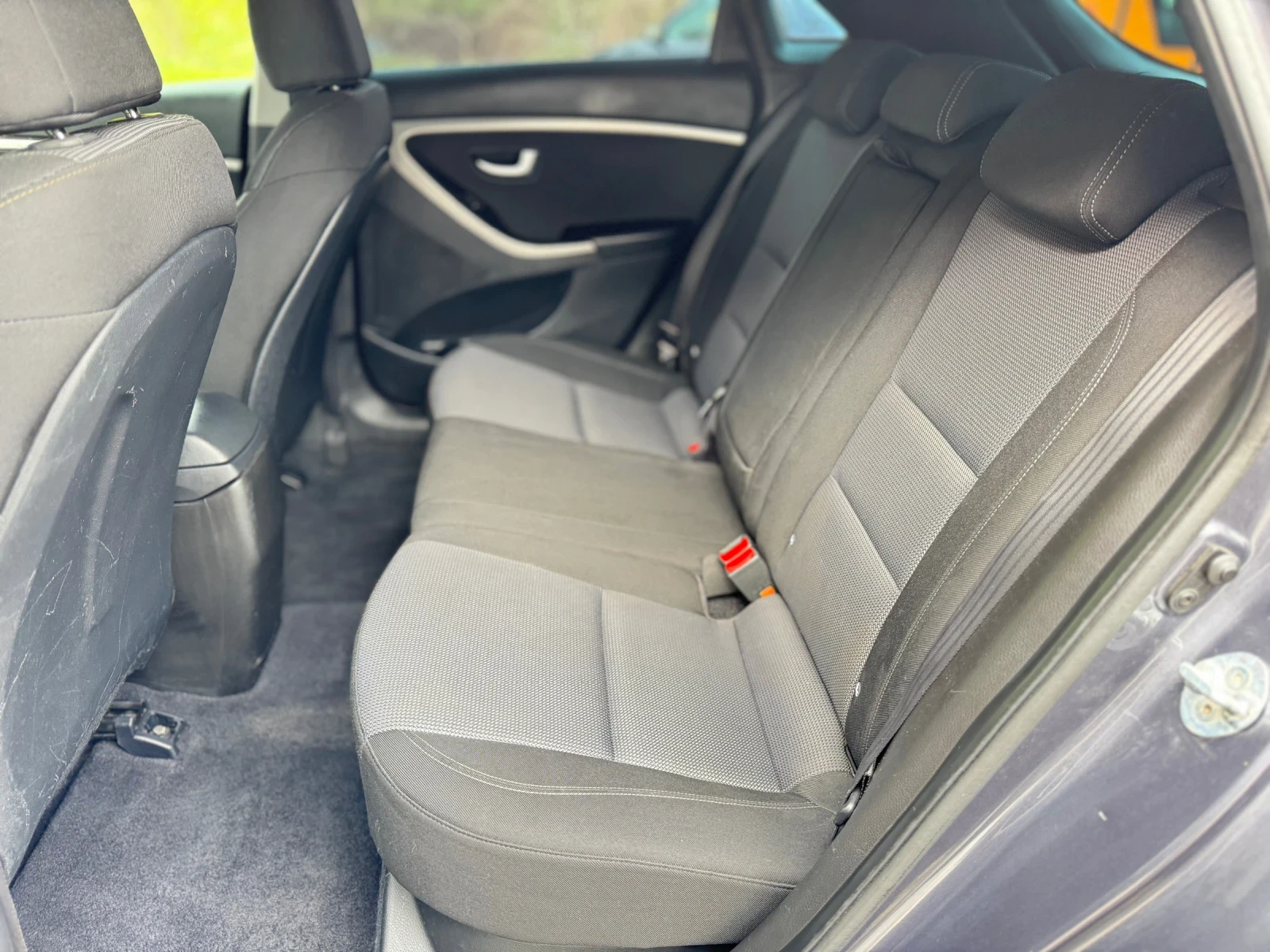 Hyundai I30 1.6 CRDi  | Mobile.bg   11