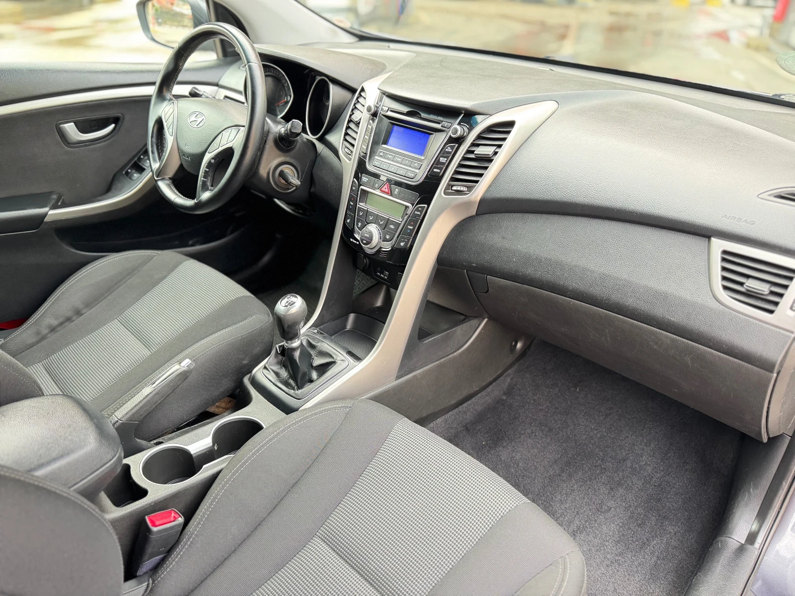 Hyundai I30 1.6 CRDi  | Mobile.bg   13