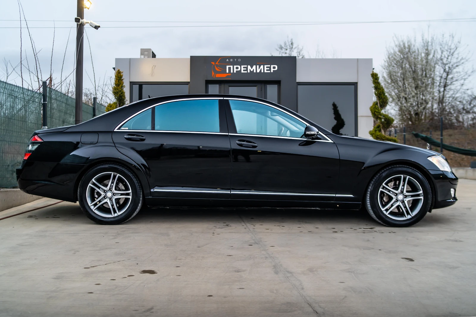 Mercedes-Benz S 500 i-LONG-4MATIC-175 624 KM-ТОП СЪСТОЯНИЕ! - изображение 5