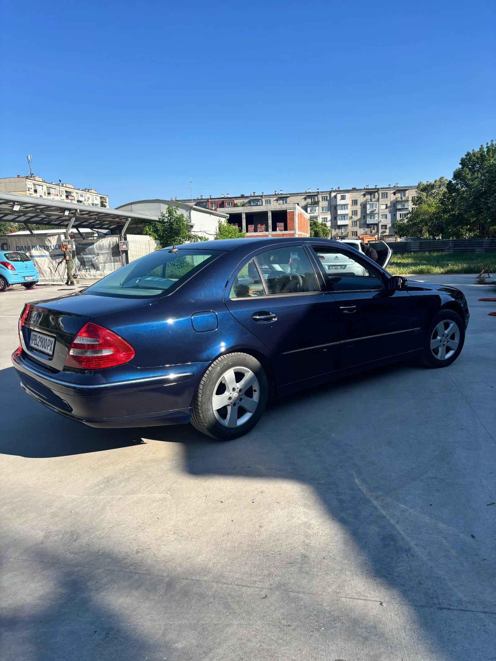 Mercedes-Benz E 240  - изображение 3