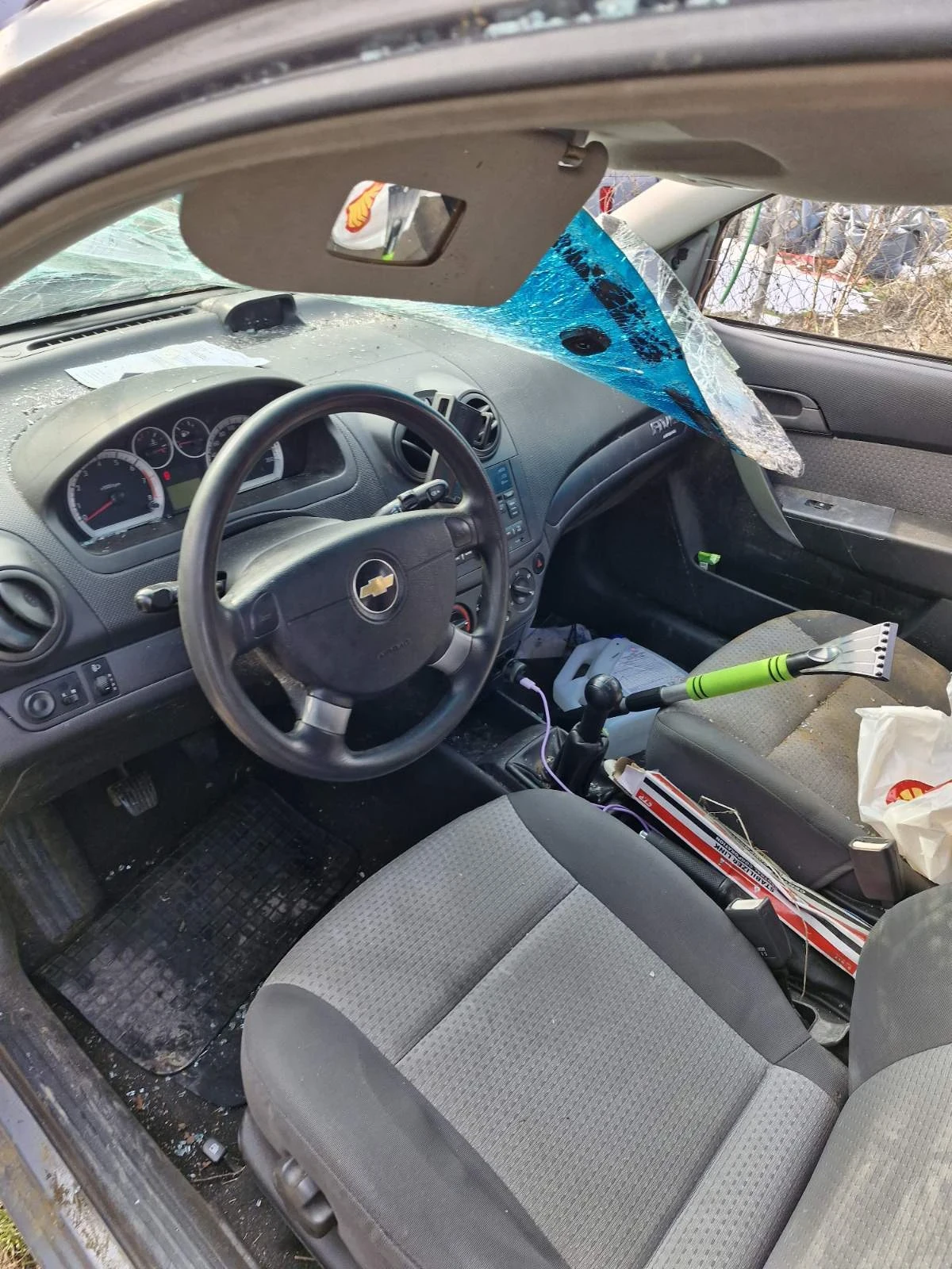 Chevrolet Aveo  - изображение 4