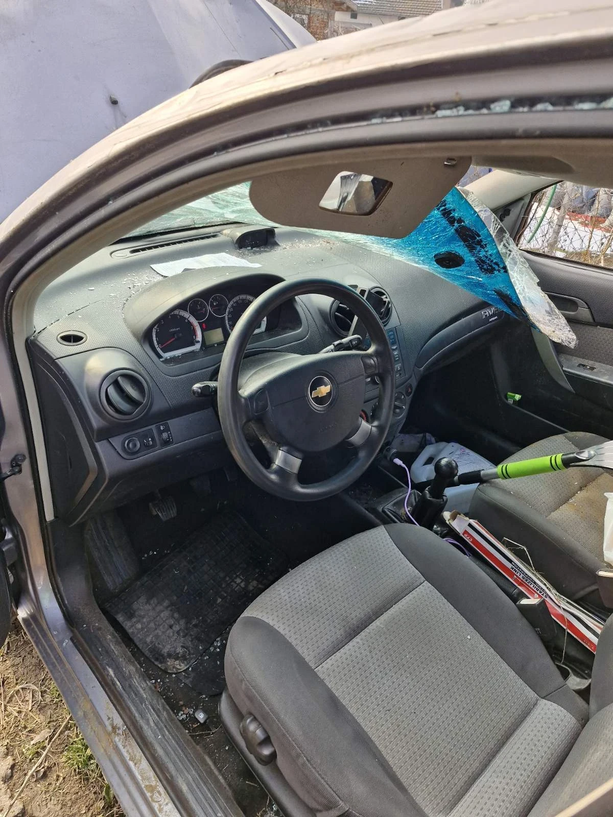 Chevrolet Aveo  - изображение 5