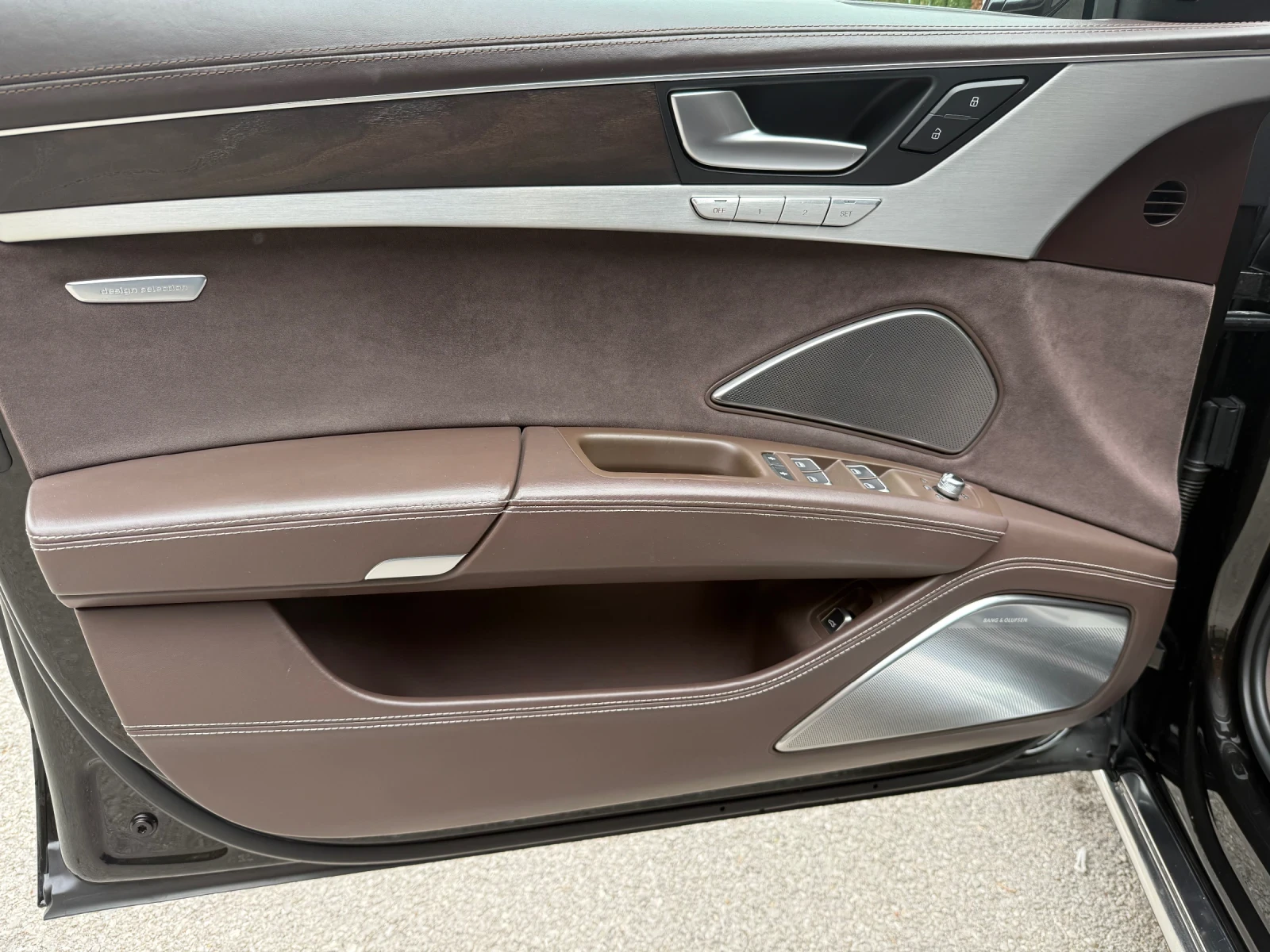 Audi A8 4.2TDI Design Selection/B&O 3D/Rotor/Alcantara - изображение 7