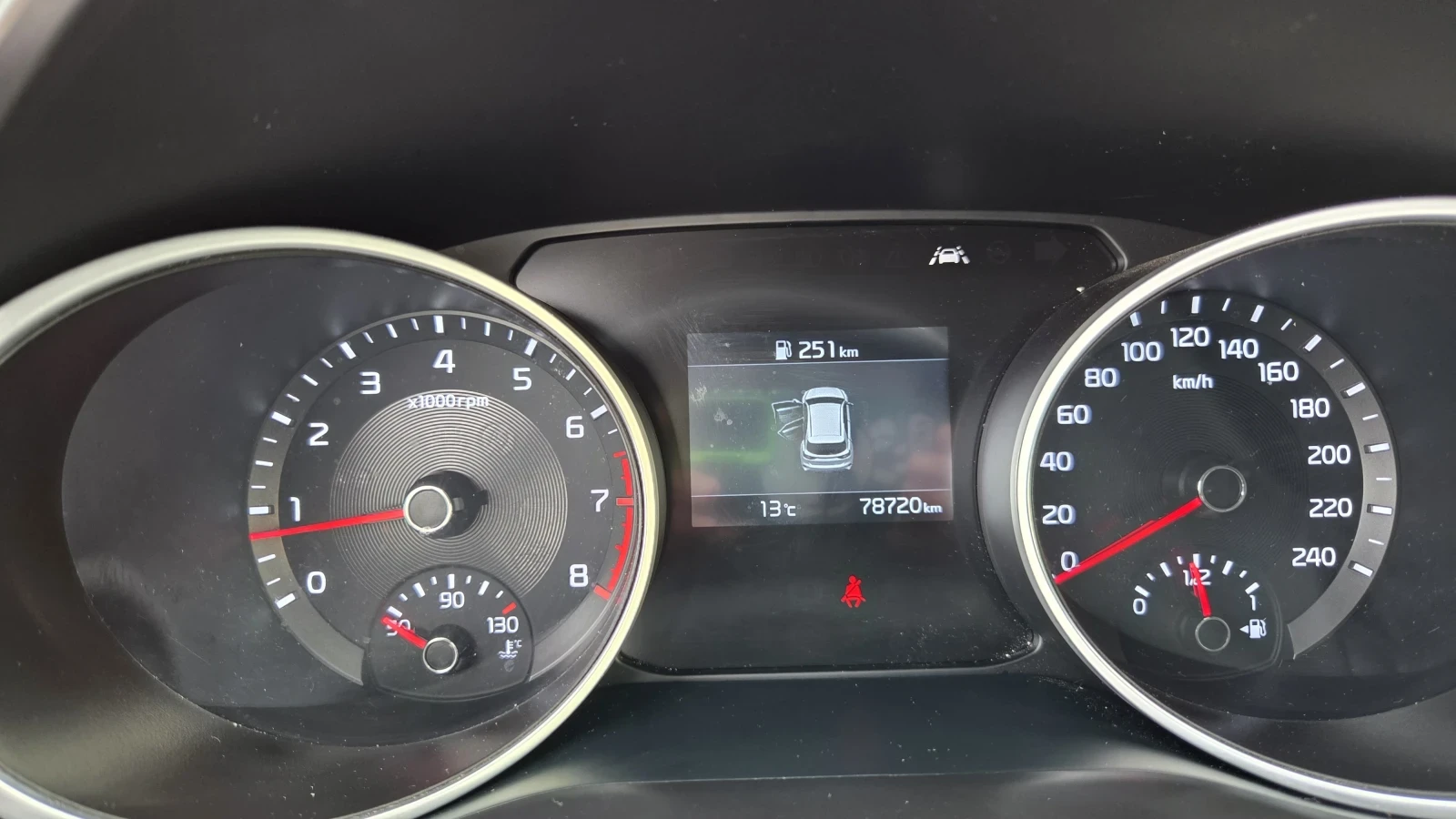 Kia Ceed 1.4 100к.с - изображение 10