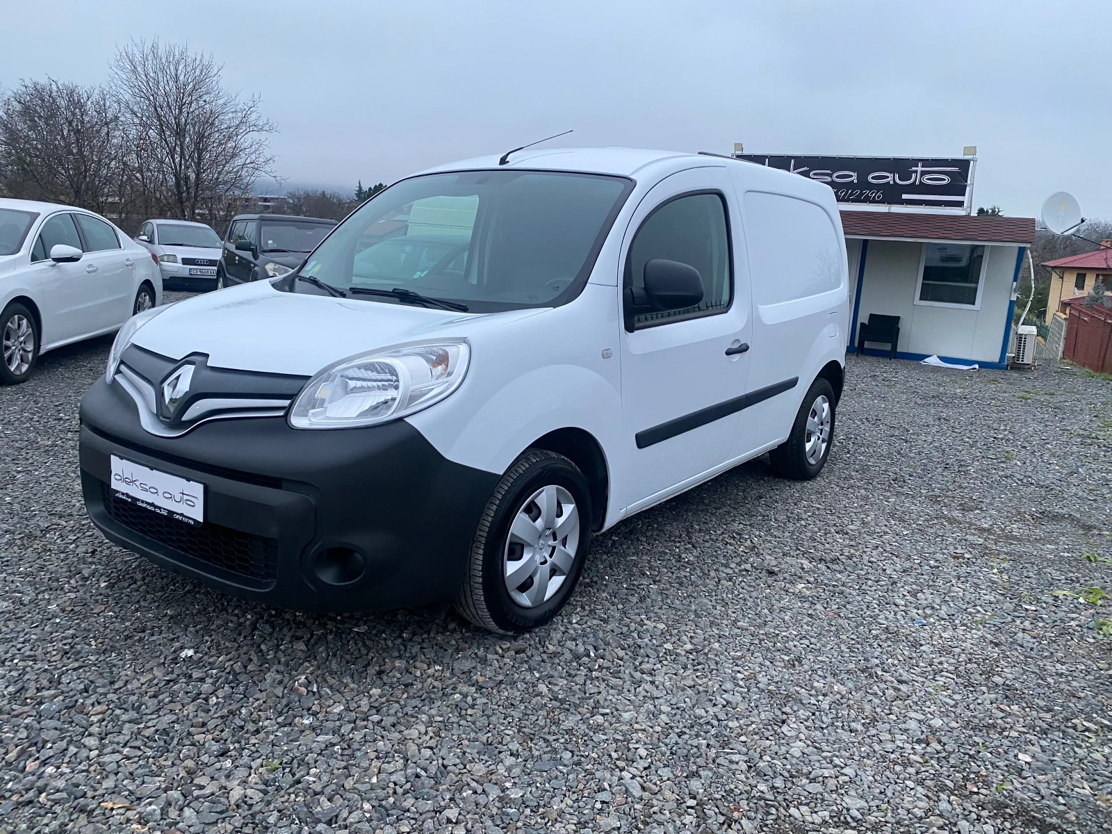 Renault Kangoo 1, 5 автомат нави - изображение 2