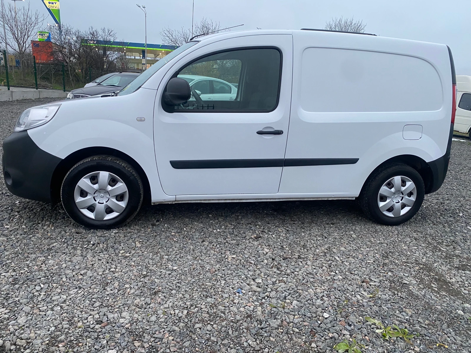 Renault Kangoo 1, 5 автомат нави - изображение 5