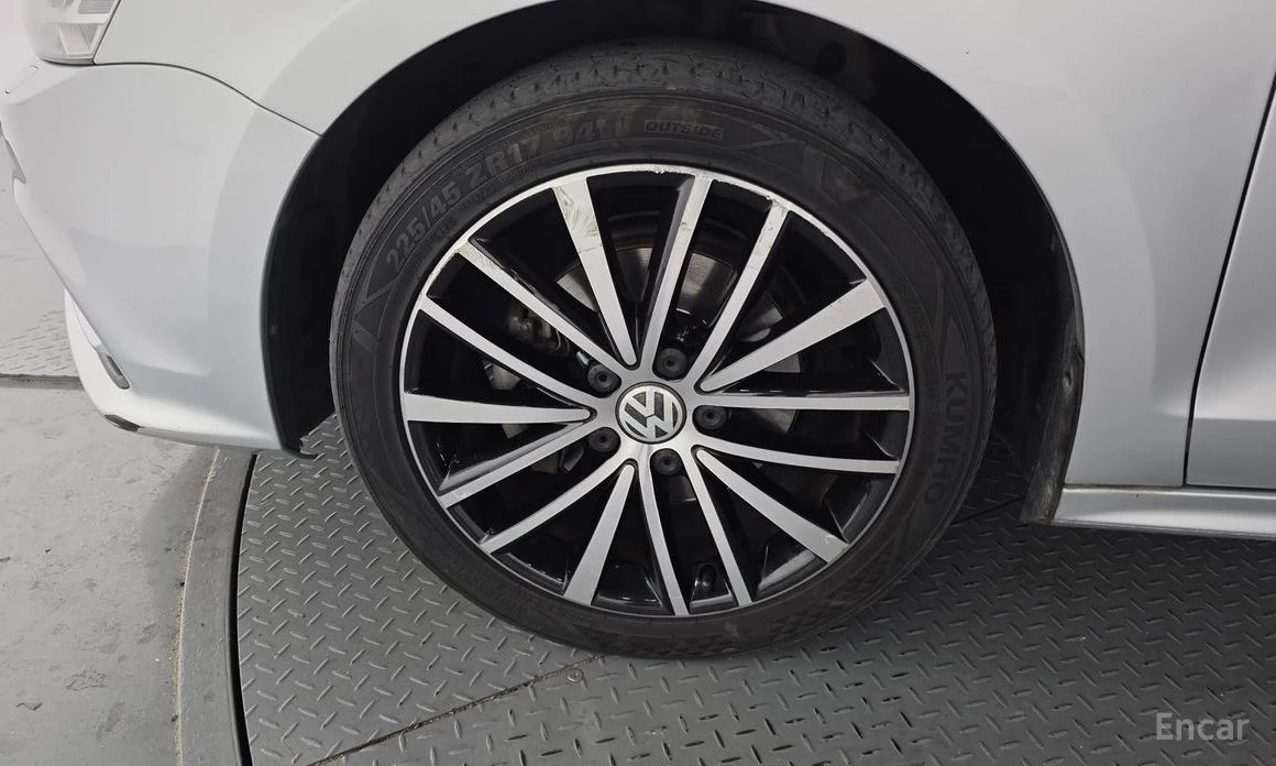 VW Jetta  - изображение 5