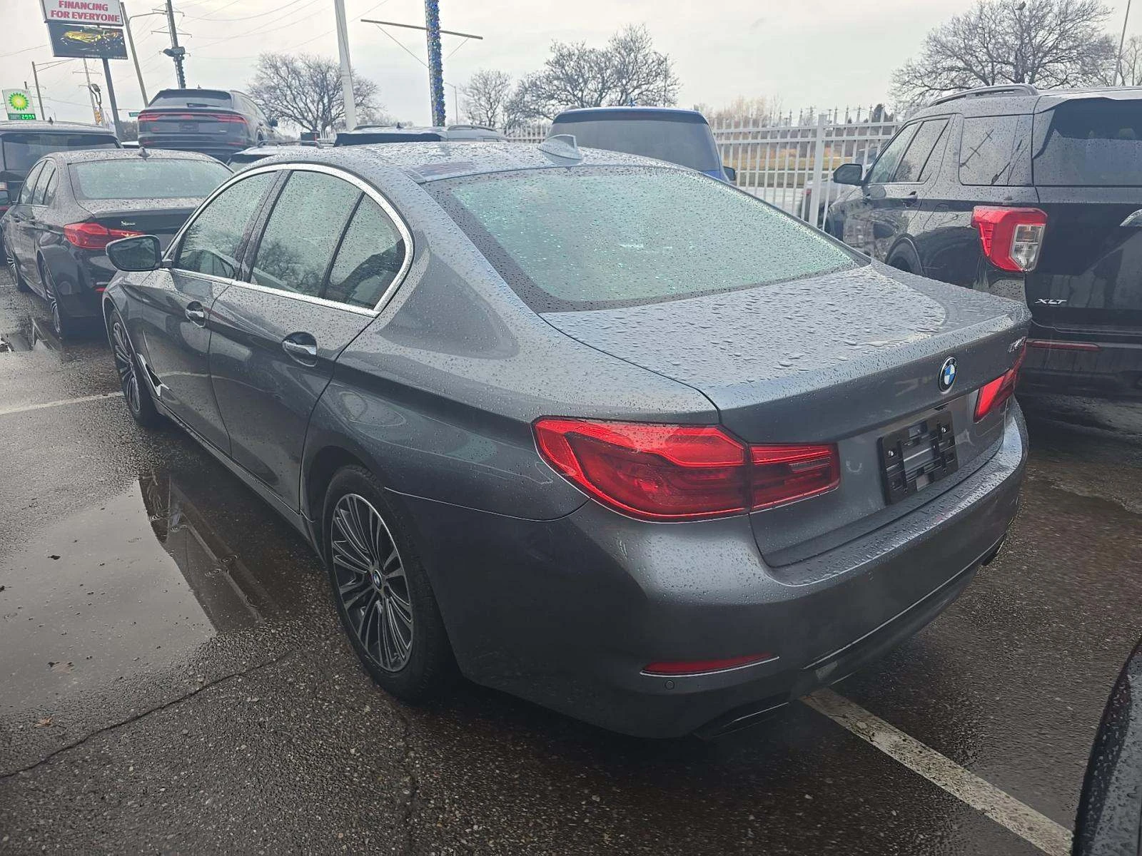 BMW 540 * CARFAX * БЕЗ ПЪРВОНАЧАЛНА ВНОСКА - изображение 3