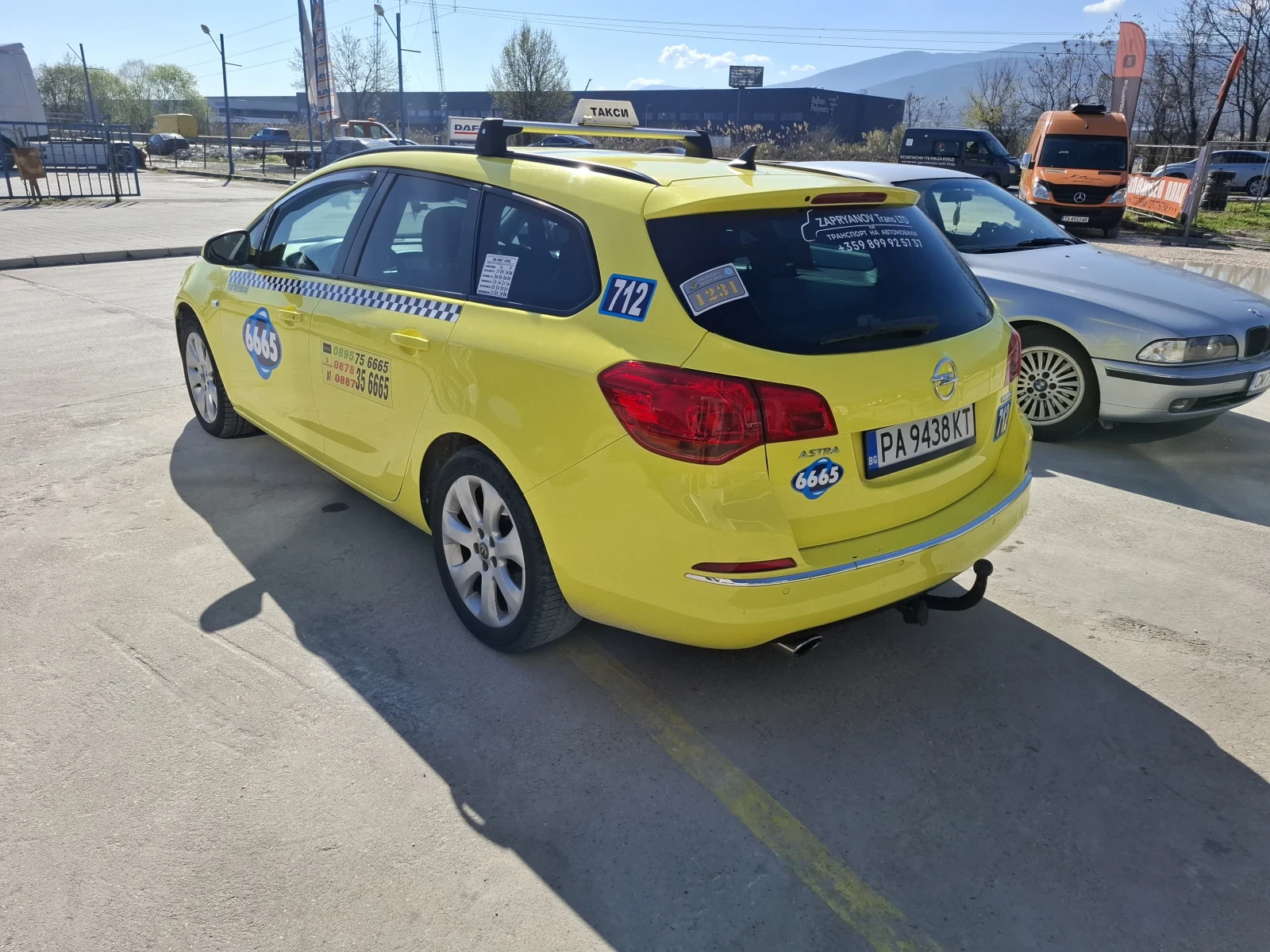 Opel Astra На пълно обслужена всичко платено за Такси , снимка 4 - Автомобили и джипове - 54106322