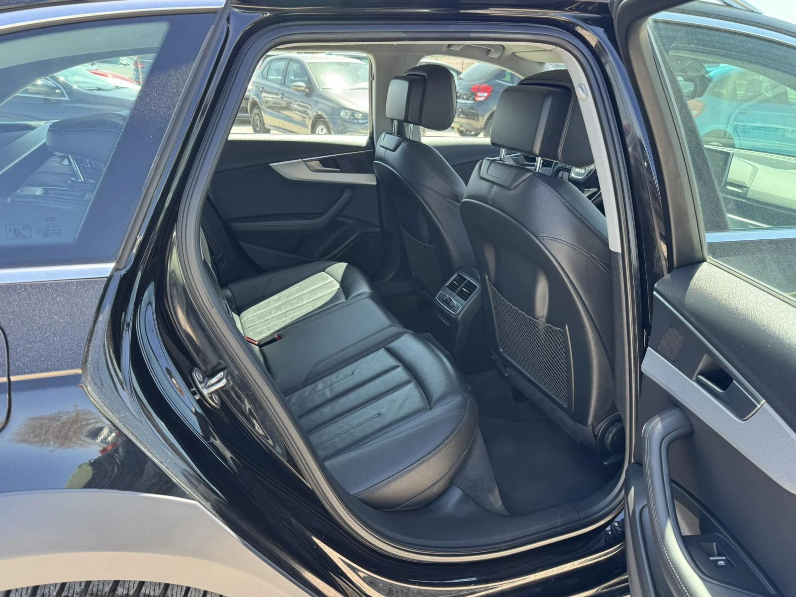 Audi A4 Allroad 3.0TDI, снимка 13 - Автомобили и джипове - 54332022