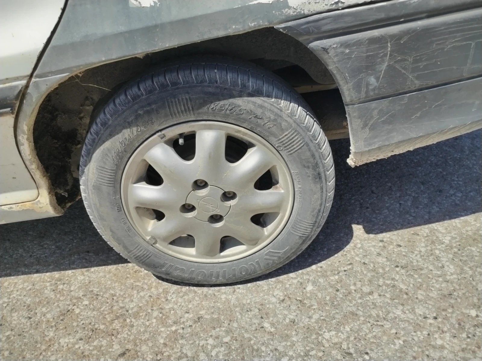 Opel Astra, снимка 2 - Автомобили и джипове - 55086464