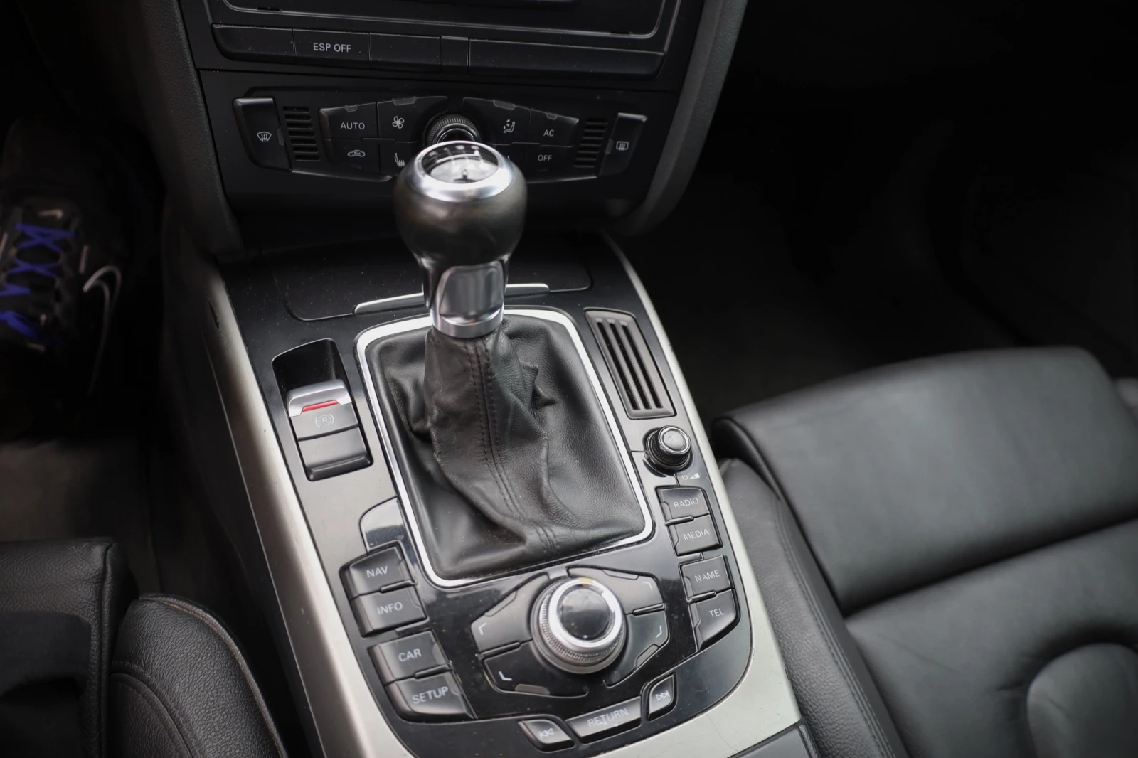 Audi A4 Avant, снимка 12 - Автомобили и джипове - 55257191