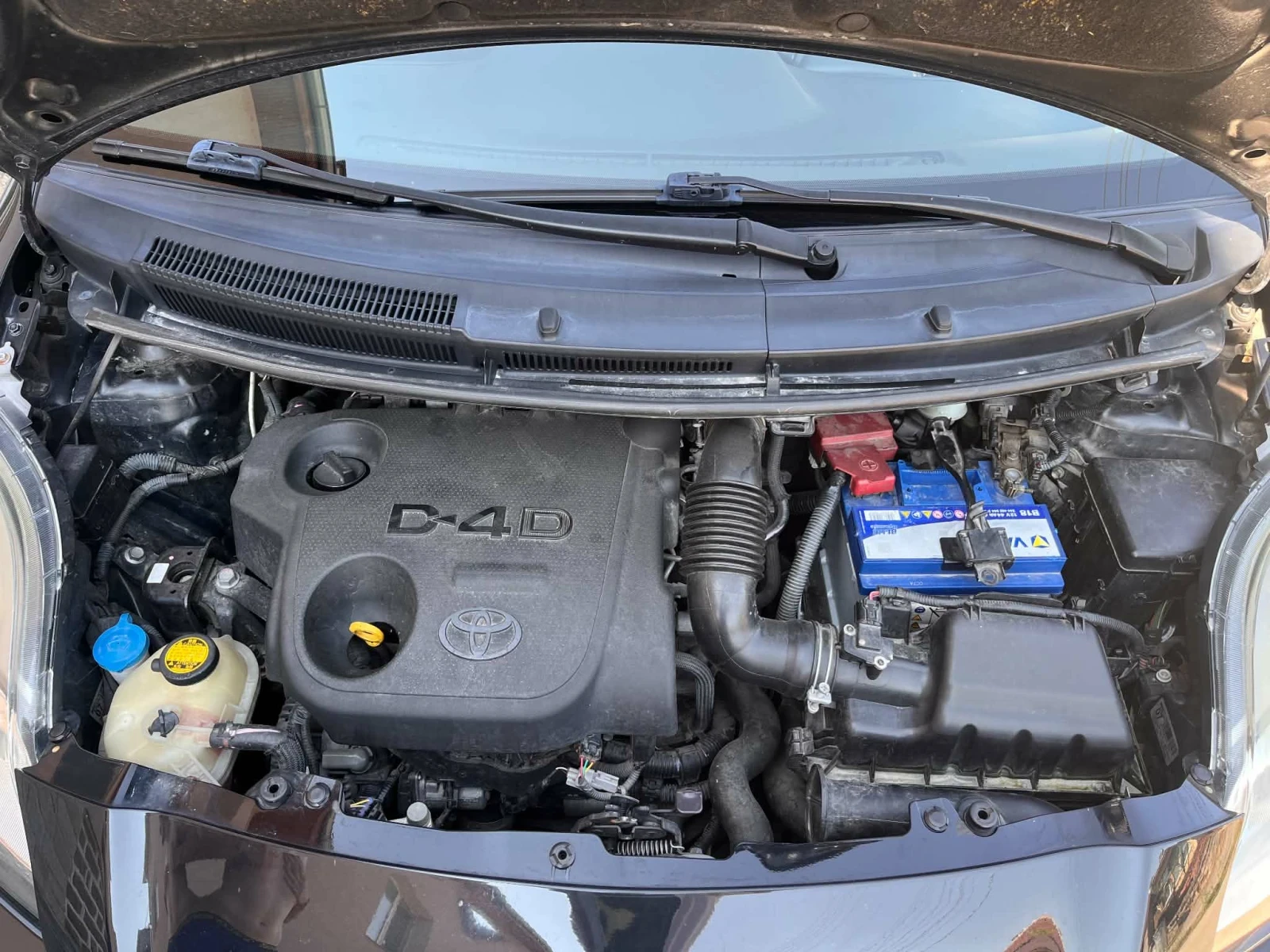 Toyota Yaris, снимка 5 - Автомобили и джипове - 55678942