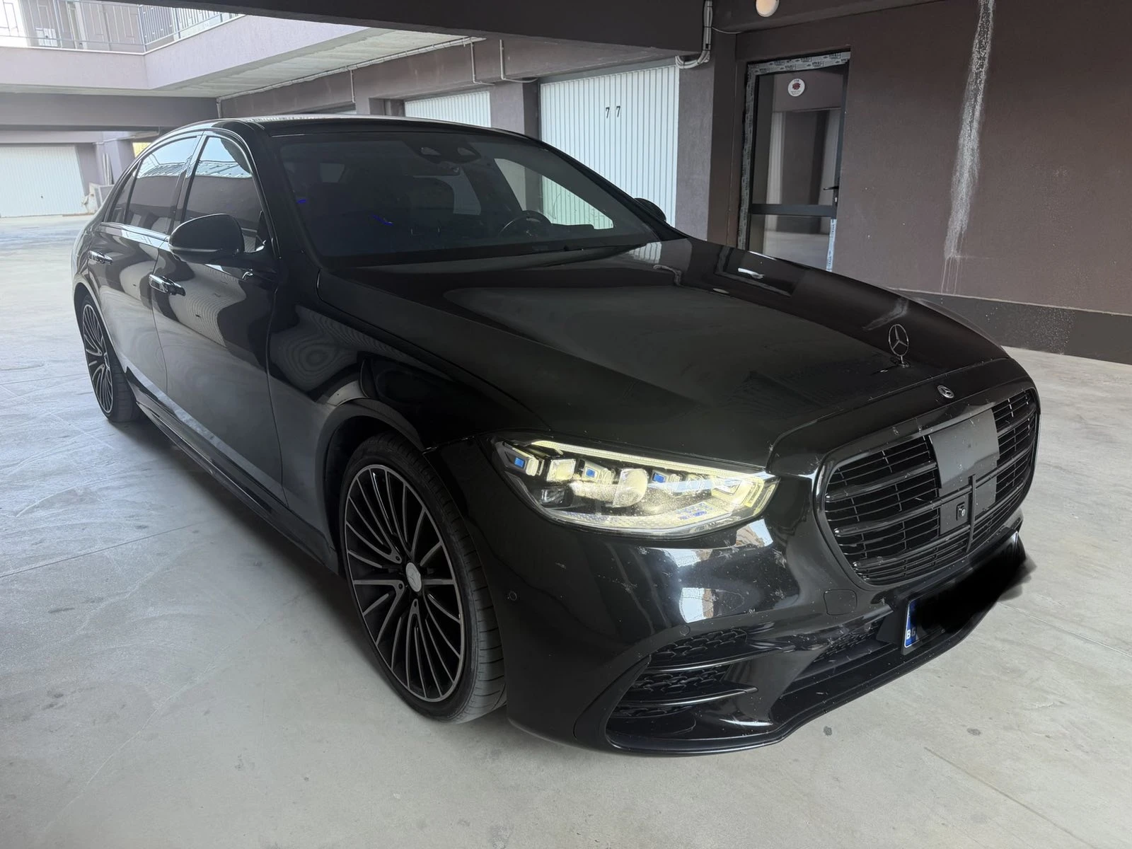 Mercedes-Benz S 580 V8 AMG-Пакет, снимка 3 - Автомобили и джипове - 55702244