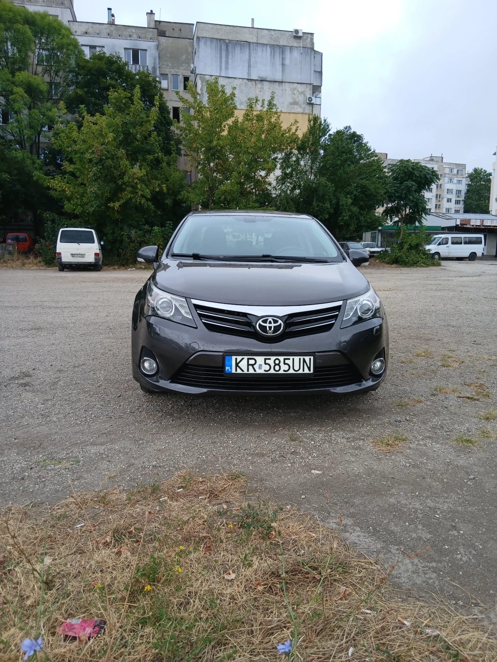 Toyota Avensis, снимка 13 - Автомобили и джипове - 55919824