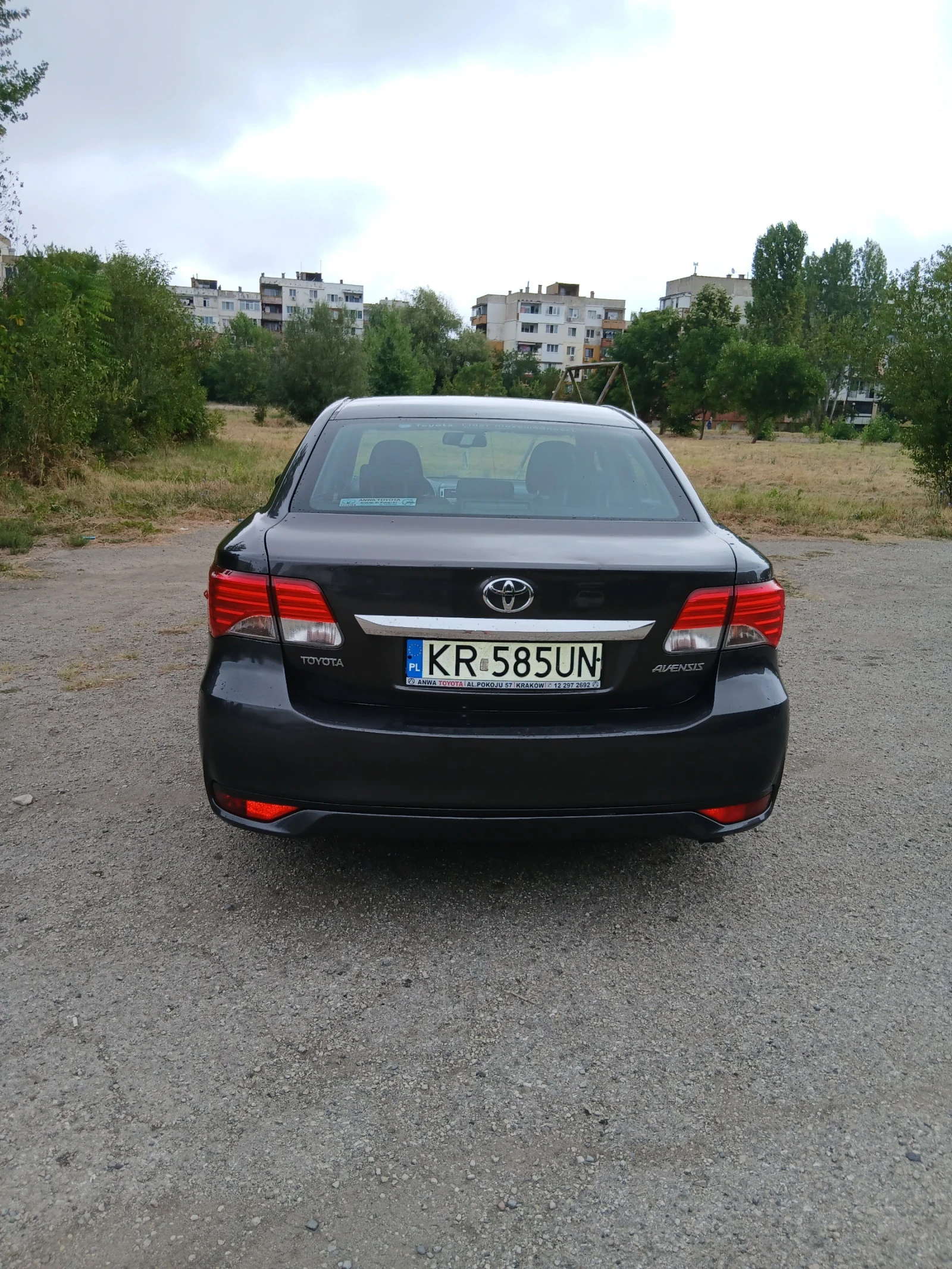 Toyota Avensis, снимка 12 - Автомобили и джипове - 55919824