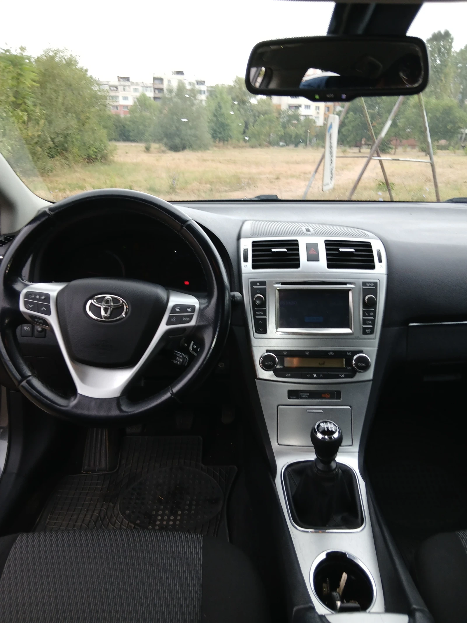 Toyota Avensis, снимка 6 - Автомобили и джипове - 55919824