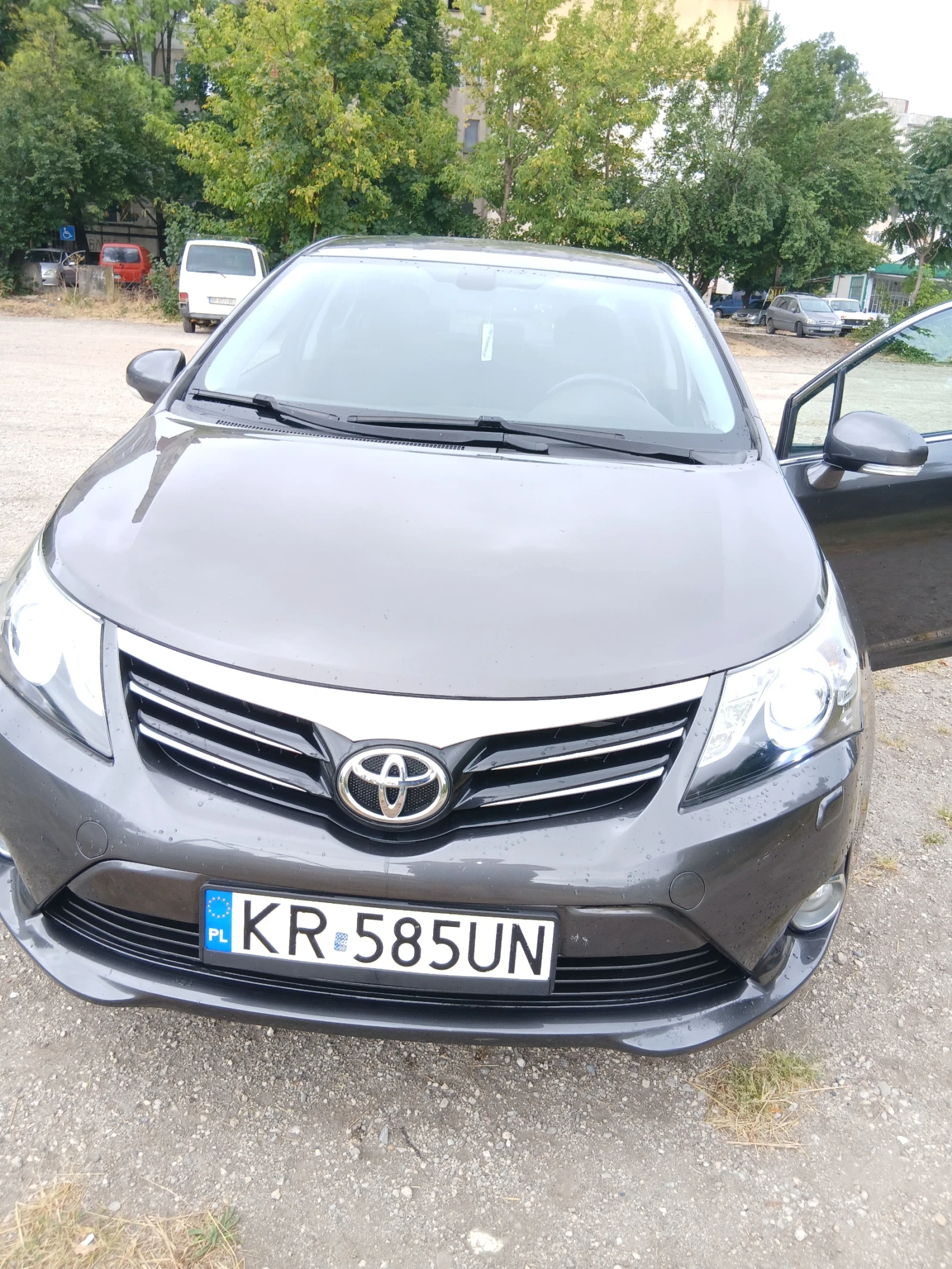 Toyota Avensis, снимка 9 - Автомобили и джипове - 55919824